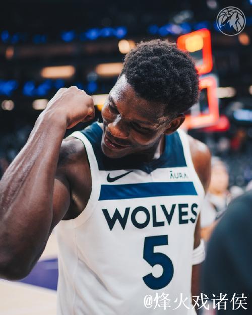 爱德华兹40+9 森林狼惜败太阳 爱德华兹40+9 森林狼惜败太阳